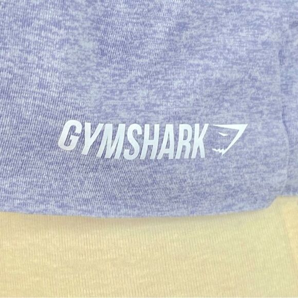 GYMSHARK POWER DOWN CROP TOP - Picture 3 of 8